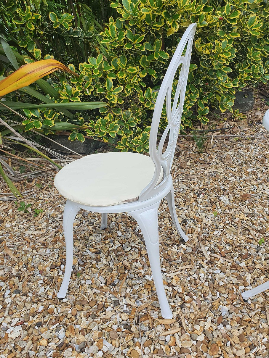 SH&G Rayleigh Cast Aluminium Bistro Set - White