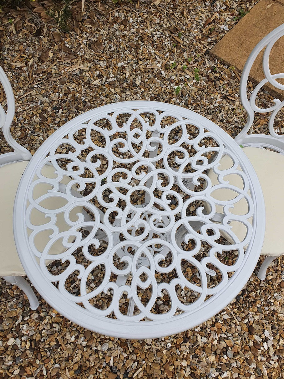 SH&G Rayleigh Cast Aluminium Bistro Set - White