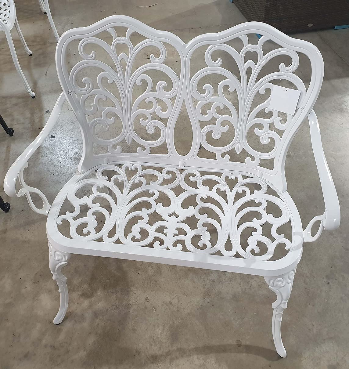 SH&G Cast Aluminium Love Seat Bench - White